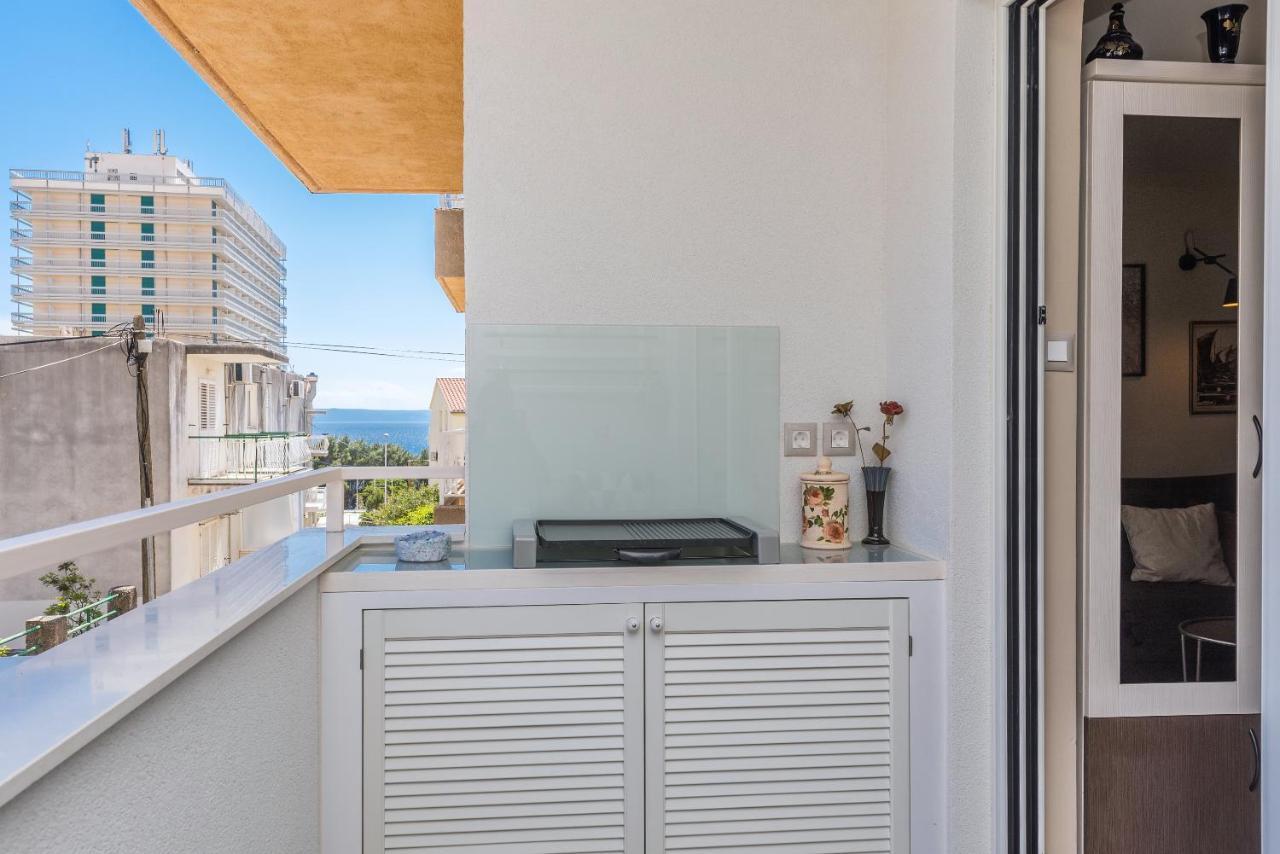 Chic Apartment Zoja Near Beach With Free Parking Makarska Bagian luar foto